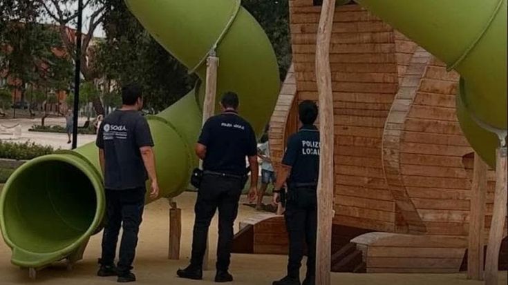 Latina, chiusa l’area giochi del parco Falcone e Borsellino il giorno dopo l’inaugurazione