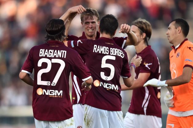 Livorno, che rimonta col Bologna