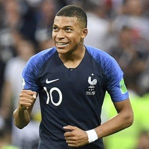 Mercato, dall'esplosione di Mbappé al crollo di Lewandowski: chi sale e chi scende nel borsino