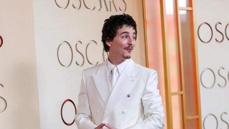 Timothée Chalamet, la polemica dell’attore su opera e balletto dà una mano al botteghino