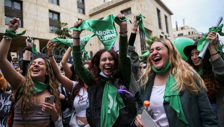Colombia, la Corte Costituzionale depenalizza l'aborto entro 24 settimane