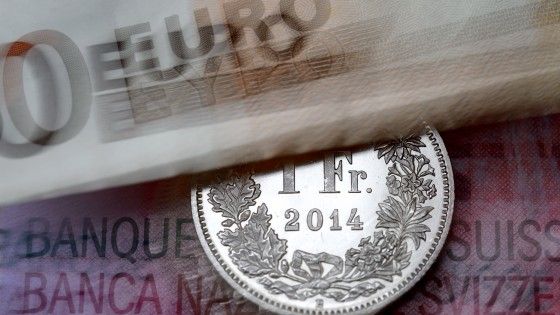 Sorpresa dalla Svizzera: la Banca centrale sgancia il franco da quota 1,2 sull'euro