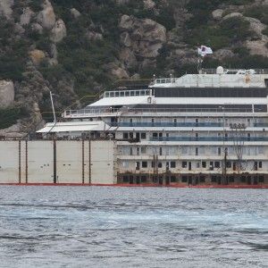 Botta e risposta governatore-ministro: "Lasci stare le vittime"
