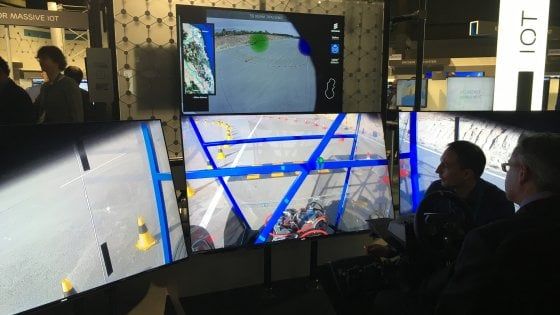 MWC 2017, l'auto wireless di Ericsson: si guida a distanza grazie al 5G