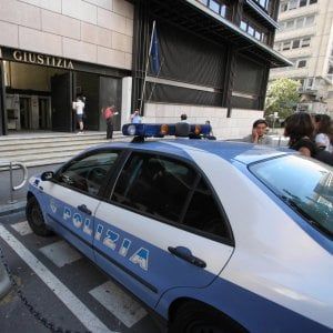Livorno, veglia la madre morta per quattro giorni: "Credevo dormisse"