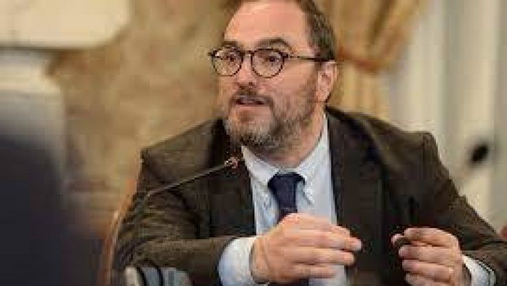 Giusto Catania: "Nella corsa a sindaco ci sono anch'io. Le primarie? Una scorciatoia"