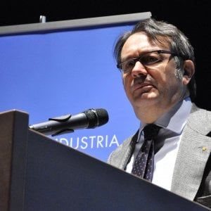 Robiglio (Confindustria): "Nei prossimi tre anni non troveremo 193 mila persone da assumere"