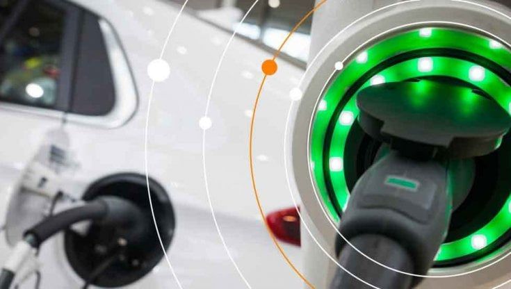 La corsa all'auto elettrica, l'invasione dei modelli e la guerra dei prezzi
