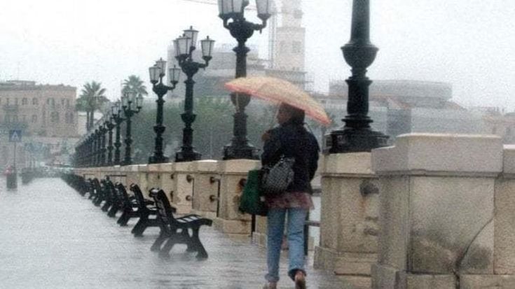 L’inverno arriva anche in Puglia: pioggia, freddo e neve anche sulla Murgia. C’è l’allerta gialla
