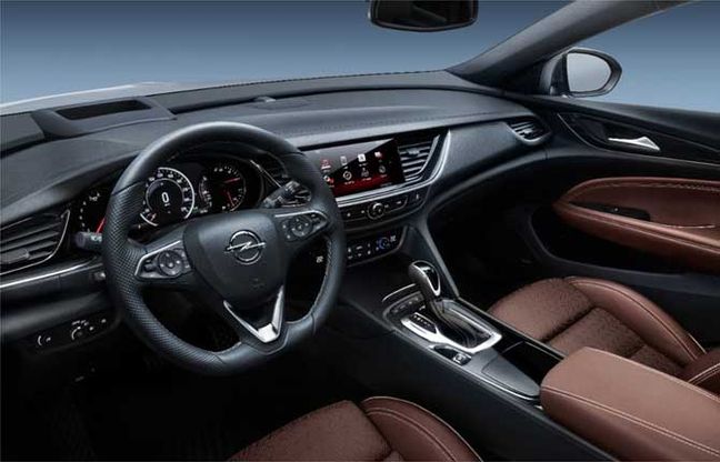 Opel Insignia Country Tourer, prezzi da 39 mila euro in su