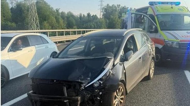 Maxi incidente sulla tangenziale nord di Torino: 10 veicoli coinvolti, traffico in tilt verso Milano