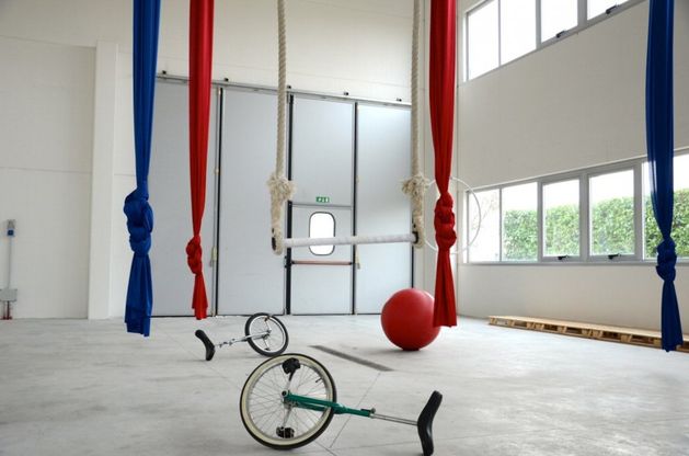 Giocoleria, teatro e mimo: Circo Keaton, una scuola di clown