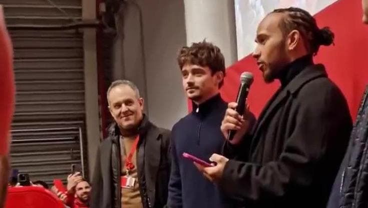 Hamilton già parla in italiano, messaggio alla Ferrari: "Era il mio sogno"