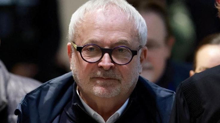 Francia, mdma nello champagne della collega per abusare di lei: 4 anni di carcere all’ex senatore