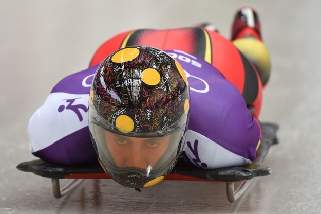 Aquile e teschi sui caschi: anche questa &egrave; Sochi