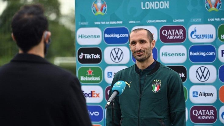Inghilterra-Italia, Chiellini: "Cuore caldo e testa fredda, o a Wembley non si sopravvive"
