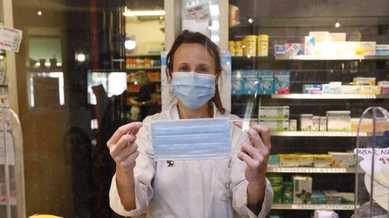 Coronavirus, la Regione consegna mascherine gratuite per autisti di bus, tram e metropolitane