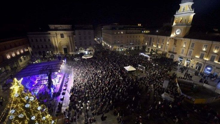 Capodanno 2023, il Comune di Parma taglia il budget e cerca proposte sostenibili