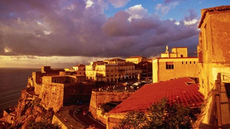 Nella Sardegna dei record, di giorno fino a 48 gradi e di notte giù ad appena 12