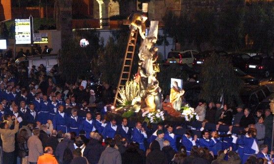 Savona, le preziose "casse" del '700 tornano a sfilare per il Venerd&igrave; santo