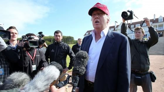 Il ciclone Trump infiamma l'America. Così il magnate fa tremare i Bush