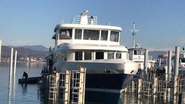 Livello troppo basso sul Lago Maggiore, chiusi ai traghetti tre attracchi ai porti. Sertori: "Rilascio d'acqua per altri 10 giorni"