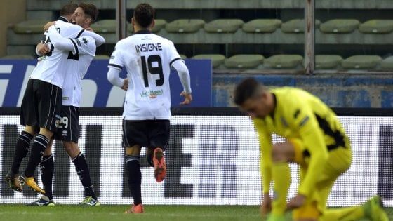 Parma riprende la corsa: Pro Vercelli battuta