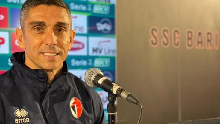 Bari, in panchina torna Moreno Longo, via Vivarini: terzo cambio nella stagione nera