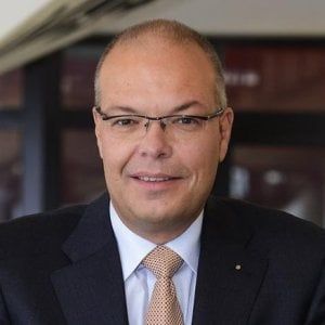 Mercedes Italia, cambio al vertice