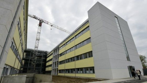 Fidenza, l'ospedale di Vaio si allarga: presentata la nuova ala di sei piani 