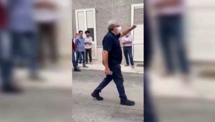 Emiliano a Nardò, contestato dagli attivisti della Cgil