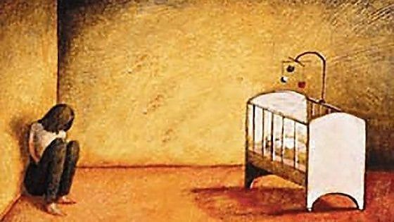 Depressione post partum, mamma si uccide a Rivoli dopo aver dato la colazione alla bimba 