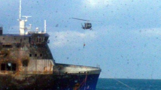Norman, domani le autopsie sui corpi. Appello dei vigili del fuoco da giorni sui rimorchiatori
