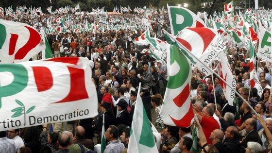 Tesseramento Pd, polemiche in Sicilia. I renziani: "I baroni delle tessere impediscono confronto"