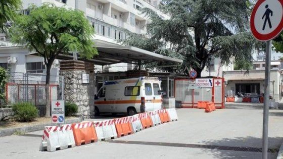 Torna il sereno a Castellammare: tre guariti in un giorno. Ma nell’ospedale San Leonardo c’è un nuovo contagio 