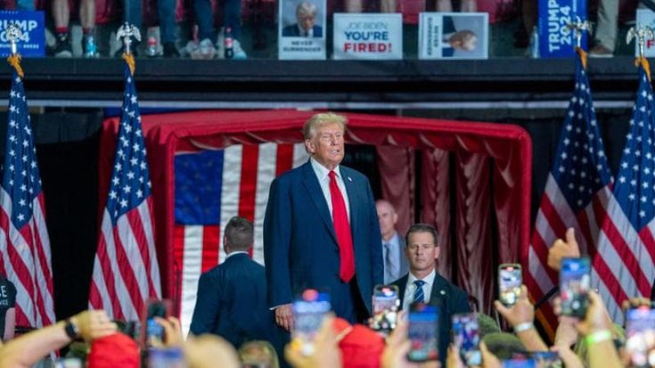 Trump annuncia: “Ho scelto il mio vice e non lo sa nessuno”