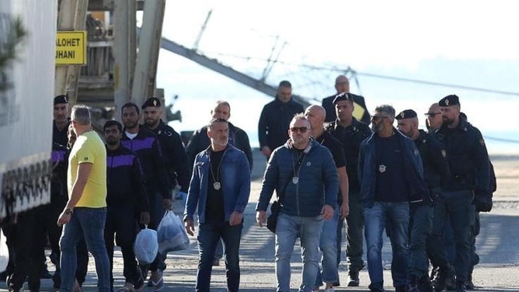 Per ogni migrante portato in Albania l’Italia spende 85 mila euro. Ecco tutti i costi dell’operazione voluta dal governo Meloni