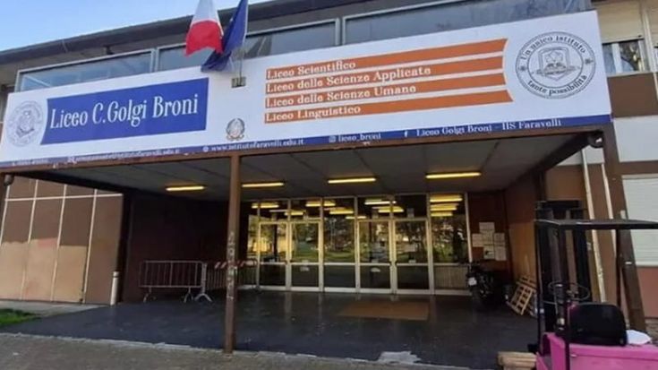 Amianto nel liceo Golgi a Broni, la Procura apre un’inchiesta: da quasi due mesi 500 studenti in Dad