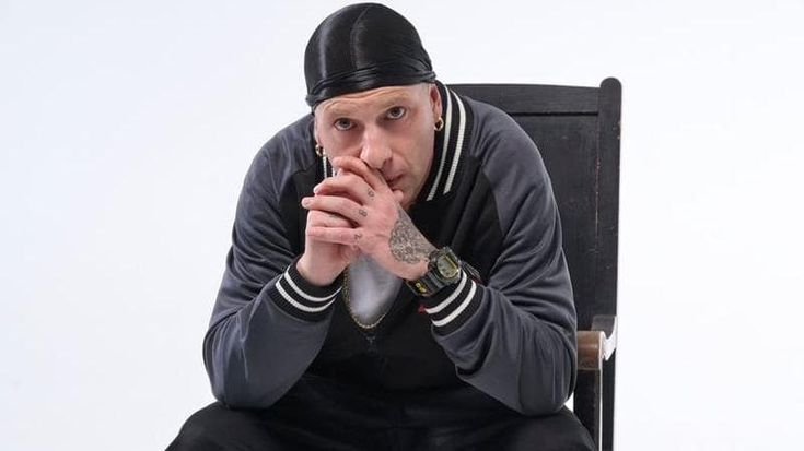Clementino, il nuovo album: la “Grande anima” che si apre al mondo