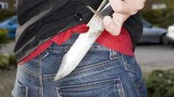 Accoltellato per rubare un iPhone a San Salvario, il pm chiede 6 anni e 8 mesi per tentato omicidio