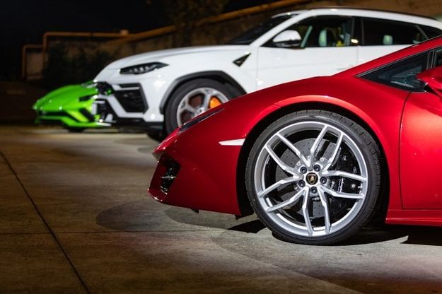 Lamborghini, che festa a Modena con spettacolo musicale di Fedez per celebrare i record del 2018