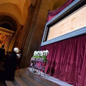 L'esorcista: "Ma il diavolo davanti al Telo avrebbe avuto reazioni molto violente"