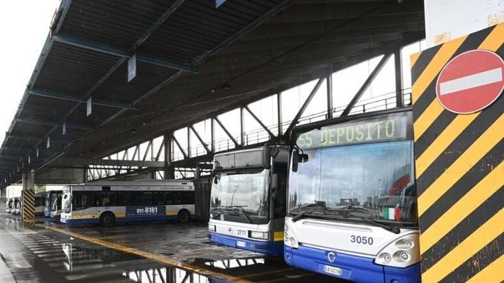 Sciopero Gtt, bus e tram fermi durante i fuochi di San Giovanni