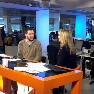 Salvini: "Anche dal Sud in piazza contro il premier Re Sole"