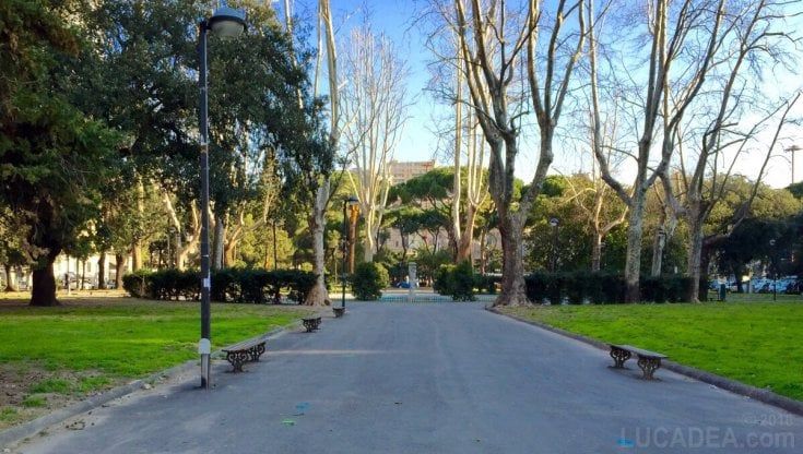 Genova, un diciottenne denuncia: "Sono stato violentato ai giardini di Brignole"