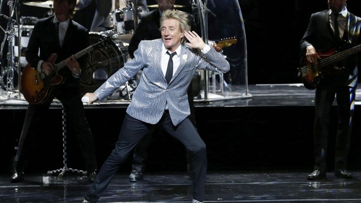 Rod Stewart: “Non solo calcio‘n‘roll, ora canto Moby Dick”