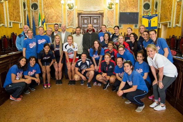Parma, la nazionale di softball in municipio