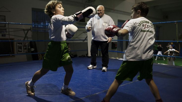 Brillantino, il Maestro del ring che strappò i ragazzi ai clan