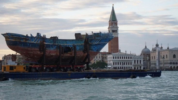 "Il barcone alla Biennale darà un senso al mio lavoro per dare un nome a quei morti"