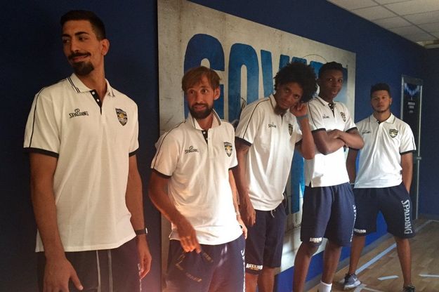 Basket, l'Auxilium si ritrova: il play Sykes completa il roster e accende l'entusiasmo dei tifosi